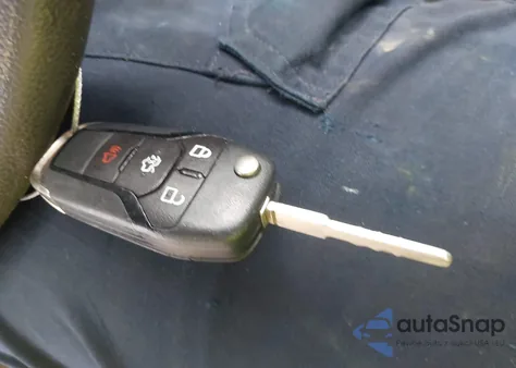 2014 Ford Fusion Se z USA, uszkodzony, nr VIN 1FA6P0H74E5370665